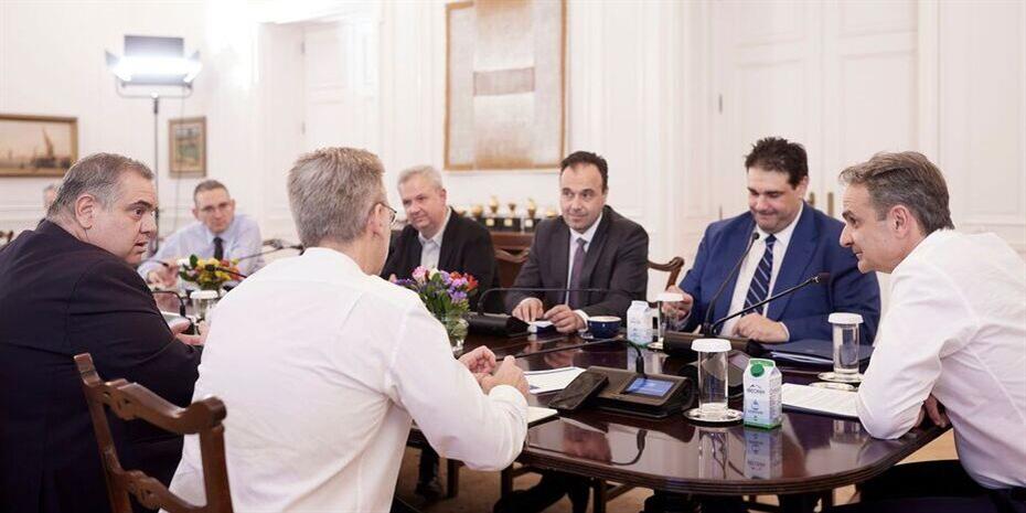 Παρουσιάσθηκε στον πρωθυπουργό η νέα πύλη για τις επιδόσεις των Δήμων